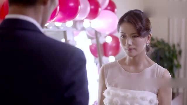 大喜之日新娘爆料视频,一场甜蜜的惊喜盛宴 第2张 大喜之日新娘爆料视频,一场甜蜜的惊喜盛宴 第2张